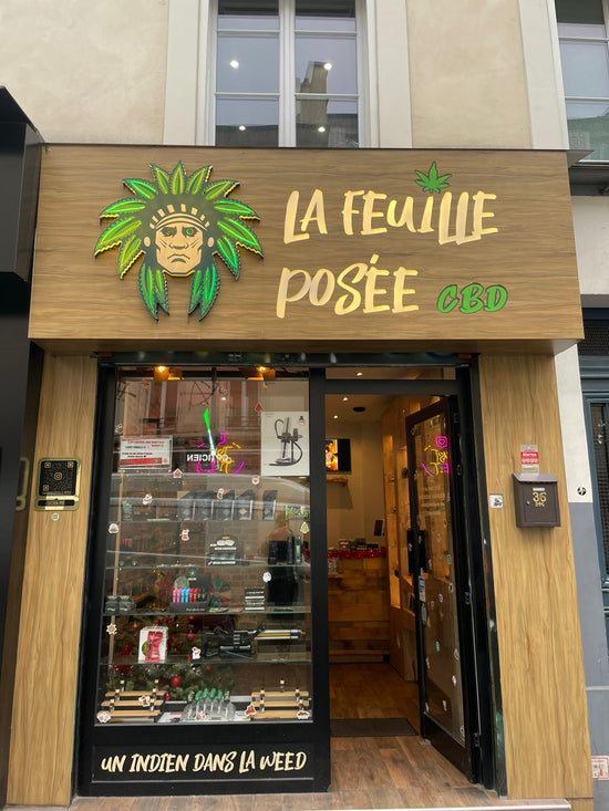 Notre CBD Shop à Paris - La Feuille Posée